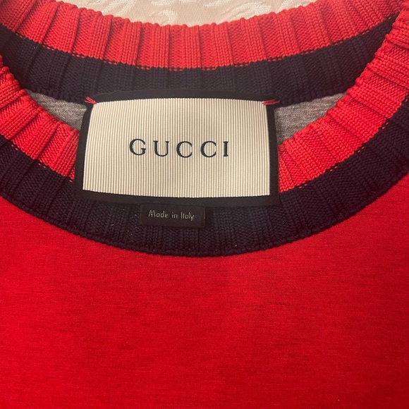 Gucci Floral Red Sweatshirt. Never worn. Size XS - Picture 3 of 5